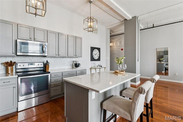 1501 Locust Street 609, St Louis, MO 63103