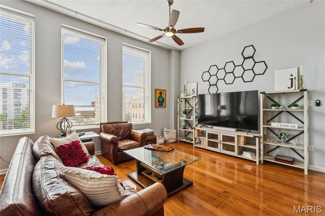 1501 Locust Street 609, St Louis, MO 63103