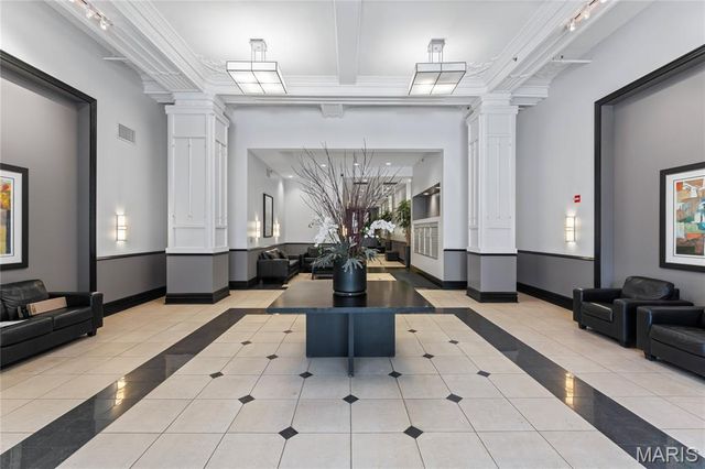1501 Locust Street 609, St Louis, MO 63103