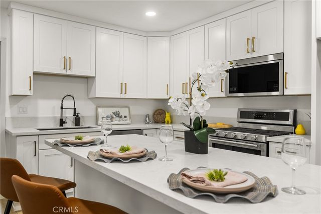 326 S Clementine, Anaheim, CA 92805