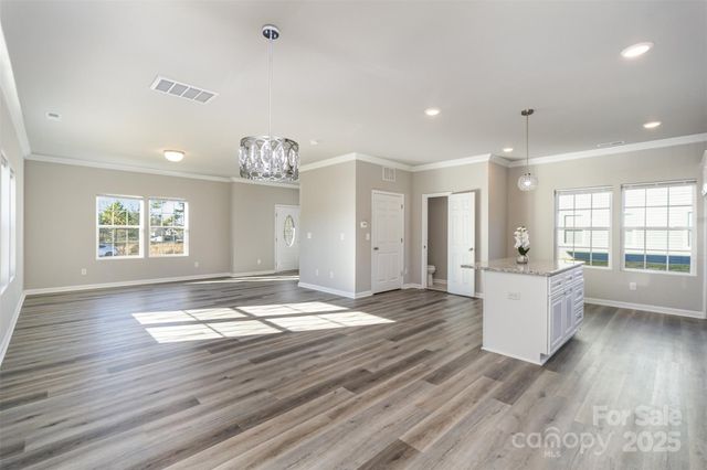 2133 Tom Sadler Road, Charlotte, NC 28214