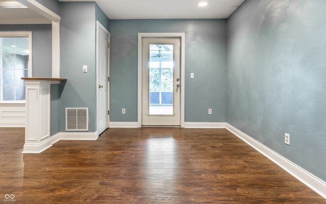 8820 Deer Run Drive, Indianapolis, IN 46256
