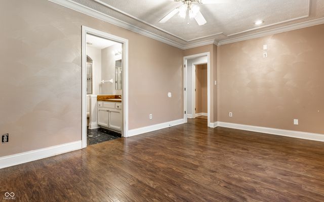 8820 Deer Run Drive, Indianapolis, IN 46256