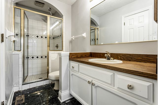 8820 Deer Run Drive, Indianapolis, IN 46256