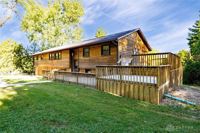 2821 Varsity Drive, Beavercreek, OH 45431