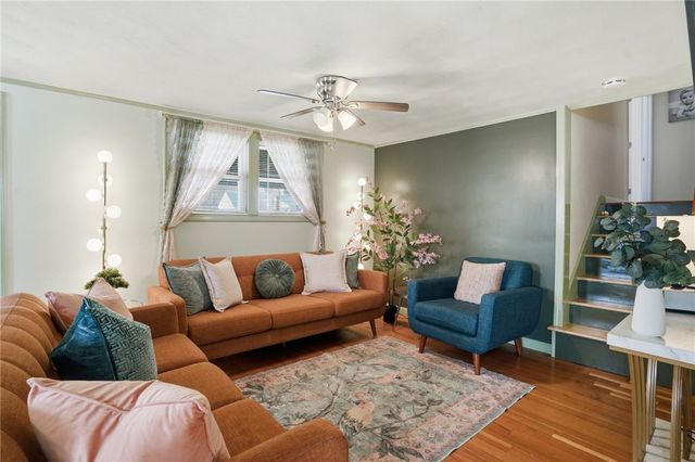 22 Pennsylvania Avenue, Warren, RI 02885