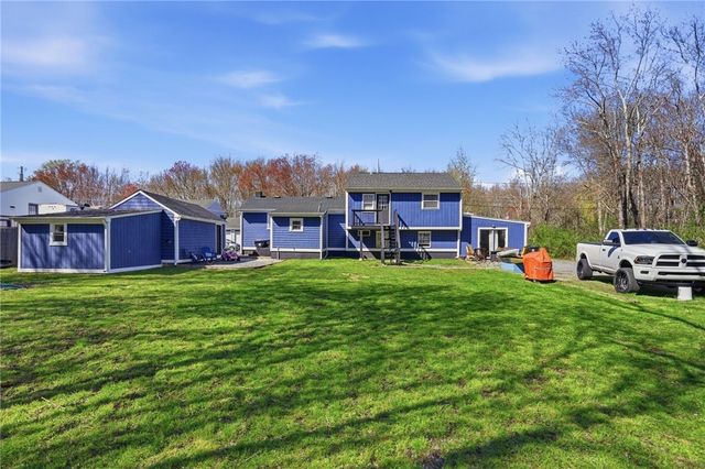 22 Pennsylvania Avenue, Warren, RI 02885