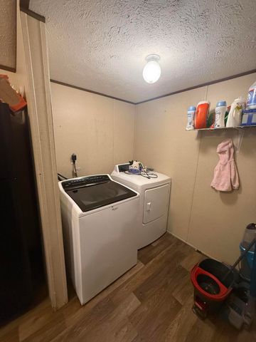 308 Taylor Bridge Road, London, KY 40744