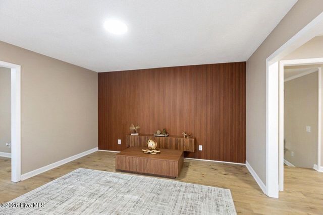 3202 College Road S, Wilmington, NC 28412