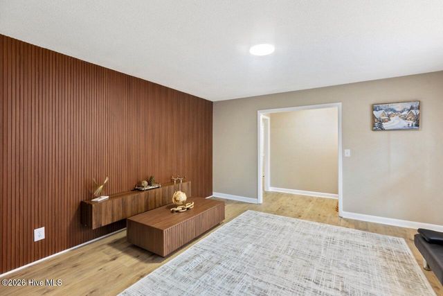 3202 College Road S, Wilmington, NC 28412