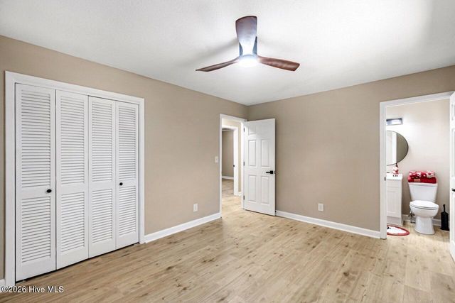 3202 College Road S, Wilmington, NC 28412