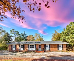 3202 College Road S, Wilmington, NC 28412