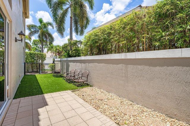 3299 NW 53rd Circle, Boca Raton, FL 33496