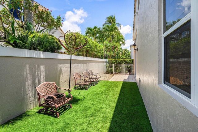 3299 NW 53rd Circle, Boca Raton, FL 33496