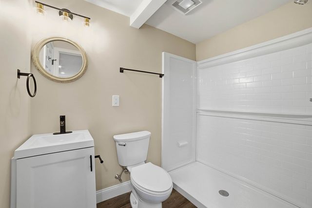 38 wesleya Wesleyan St, Shrewsbury, MA 01545