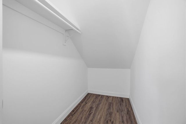 38 wesleya Wesleyan St, Shrewsbury, MA 01545