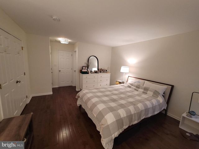 3 CAREY ST, Pennington, NJ 08534