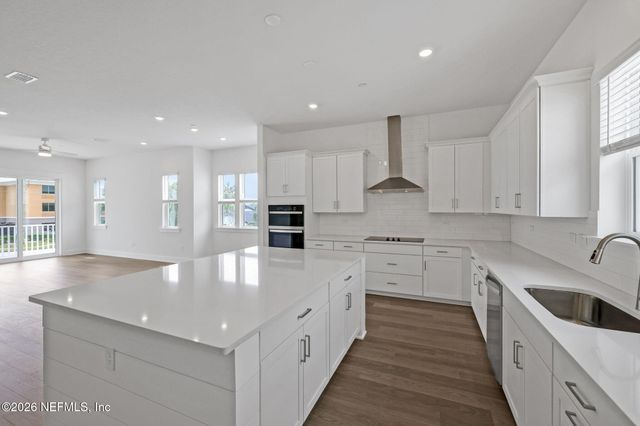 22 N BEACH Way, Jacksonville Beach, FL 32250