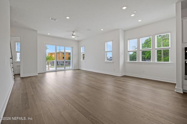 22 N BEACH Way, Jacksonville Beach, FL 32250
