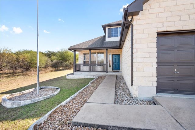 207 Wesley Ridge DR, Spicewood, TX 78669