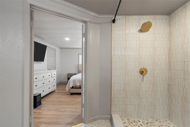 210 W 9th Street, Mcgregor, TX 76657