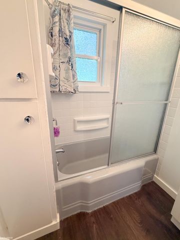 1542 Vermont Street, Saginaw, MI 48602