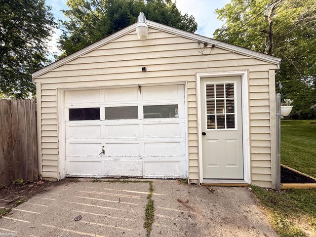 1542 Vermont Street, Saginaw, MI 48602