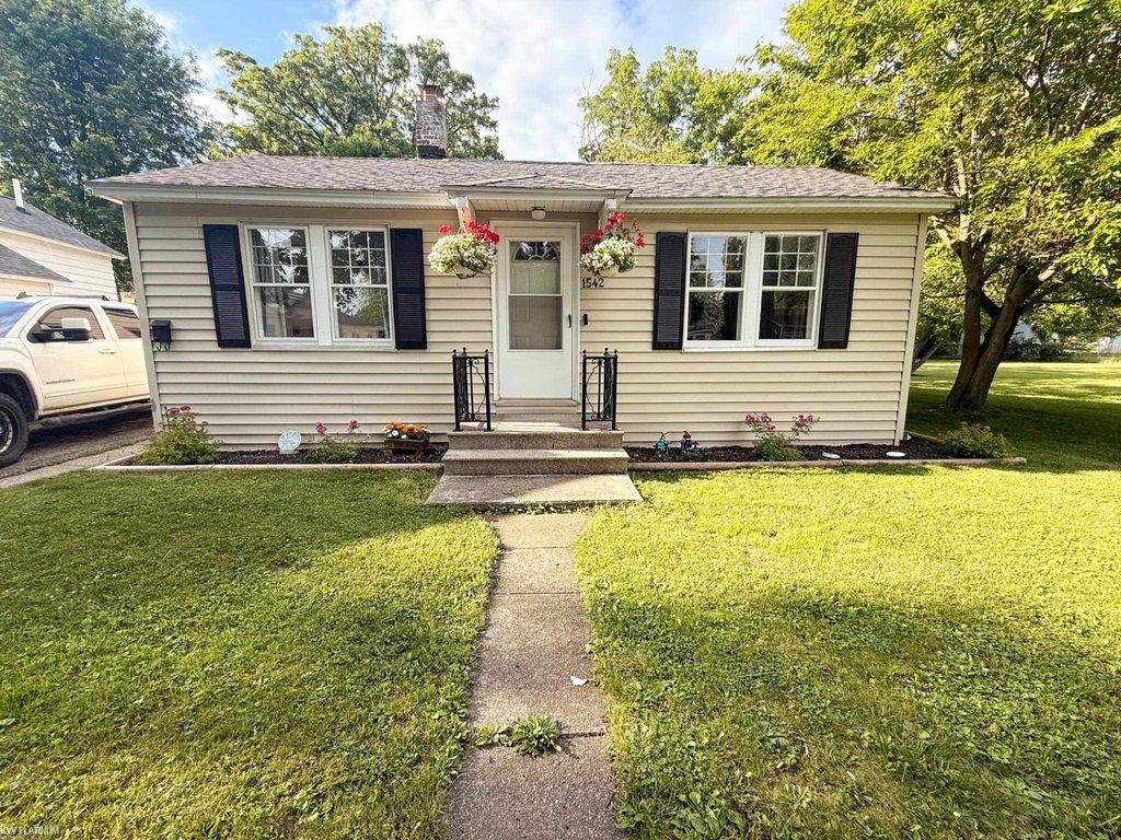 1542 Vermont Street, Saginaw, MI 48602
