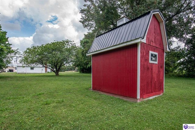 619 S Wilson Rd, Radcliff, KY 40160