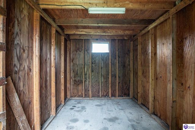 619 S Wilson Rd, Radcliff, KY 40160