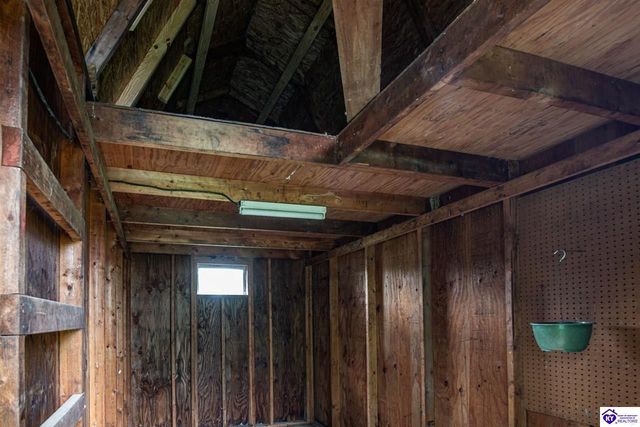 619 S Wilson Rd, Radcliff, KY 40160