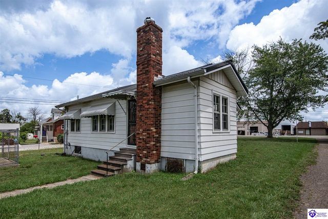 619 S Wilson Rd, Radcliff, KY 40160