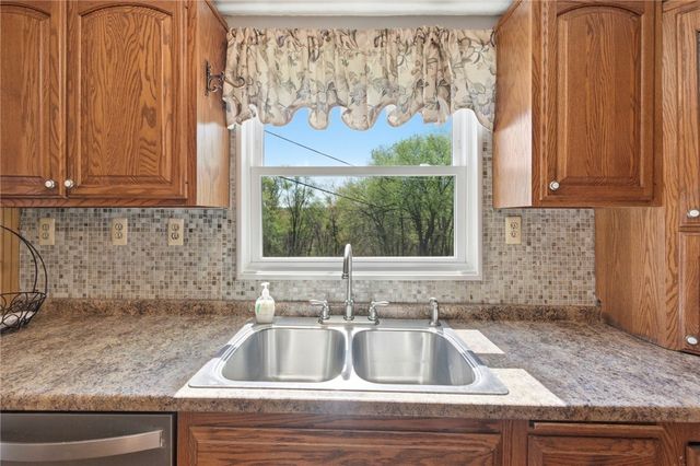 365 W Park Rd, Muddy Creek Twp, PA 16051