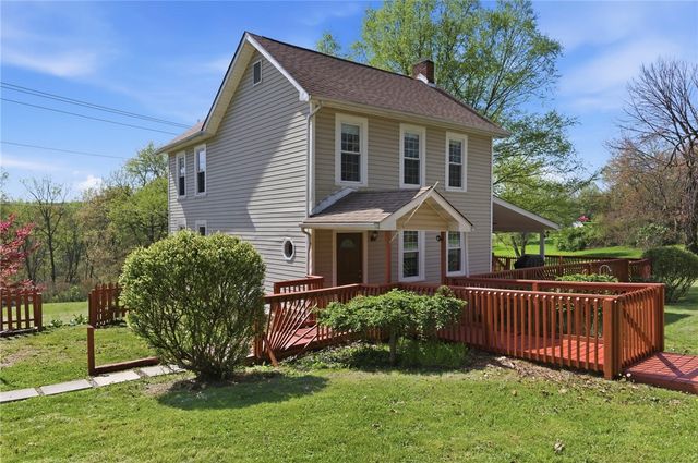 365 W Park Rd, Muddy Creek Twp, PA 16051
