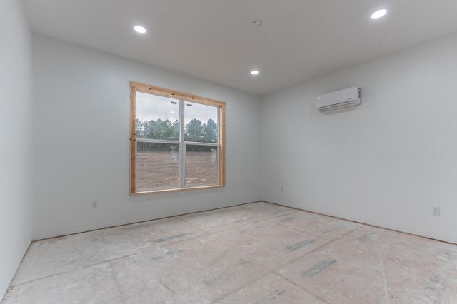 2077 County Road 408, Navasota, TX 77868