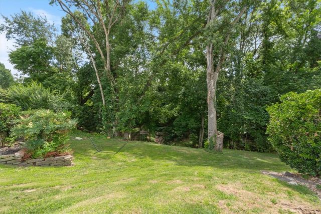 405 NW Grist Mill, Bentonville, AR 72712