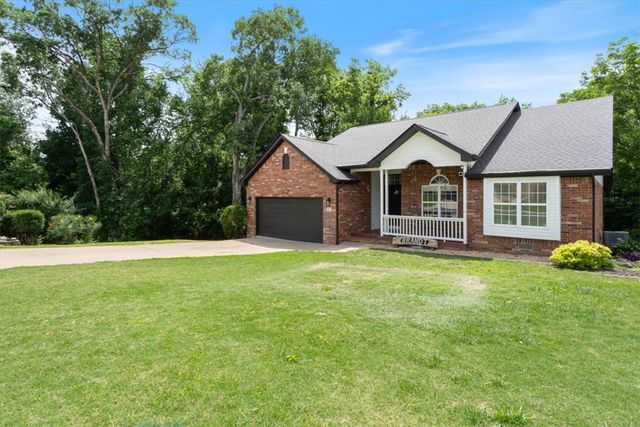 405 NW Grist Mill, Bentonville, AR 72712