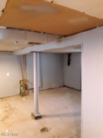 12009 Lenacrave Avenue, Cleveland, OH 44105