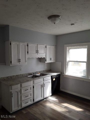 12009 Lenacrave Avenue, Cleveland, OH 44105