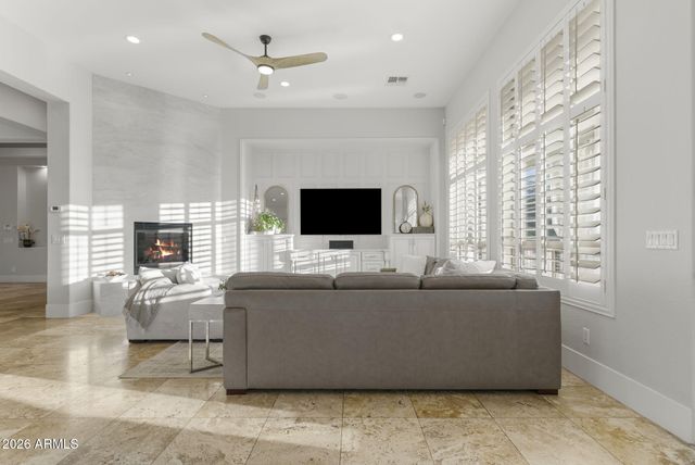 6544 S OAKWOOD Way, Gilbert, AZ 85298