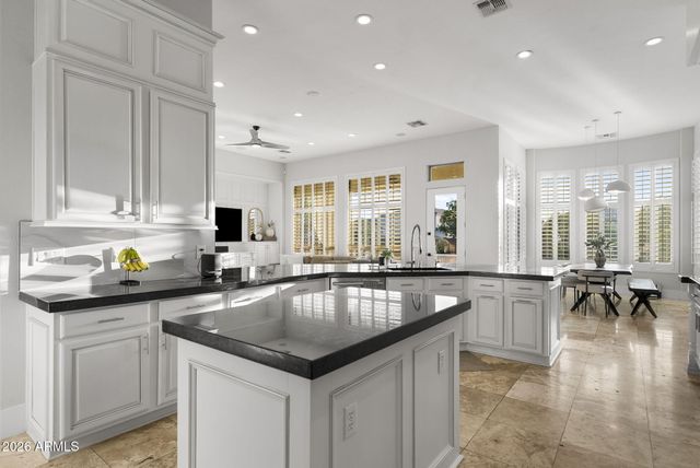 6544 S OAKWOOD Way, Gilbert, AZ 85298