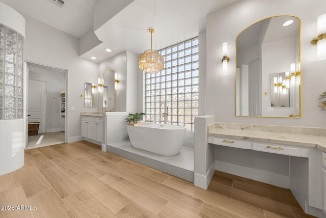 6544 S OAKWOOD Way, Gilbert, AZ 85298