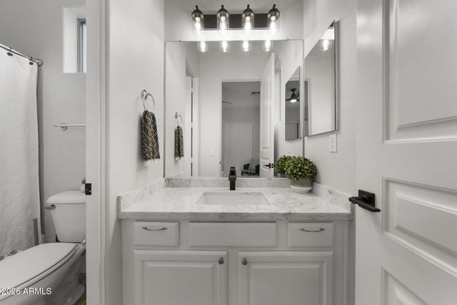 6544 S OAKWOOD Way, Gilbert, AZ 85298