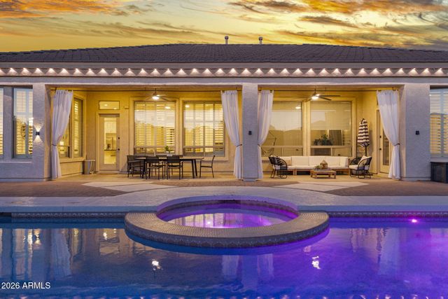 6544 S OAKWOOD Way, Gilbert, AZ 85298