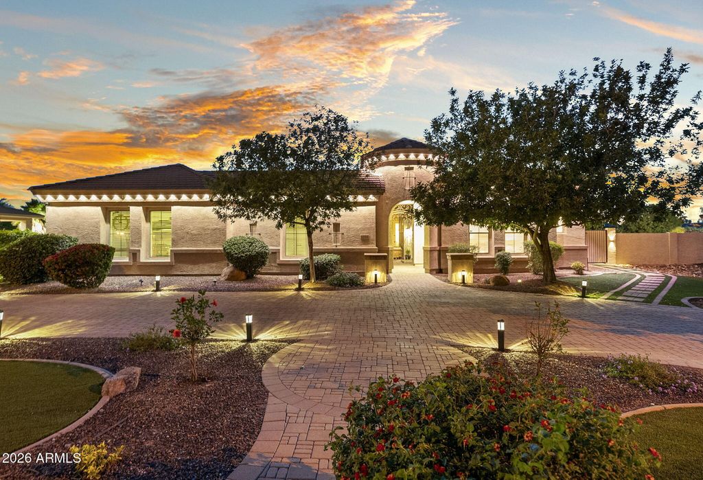 6544 S OAKWOOD Way, Gilbert, AZ 85298