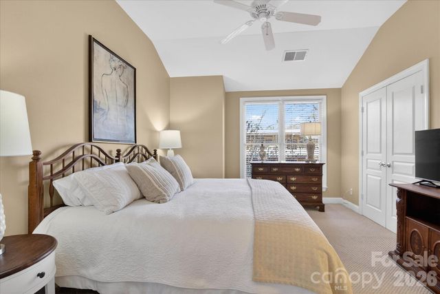 1049 Park West Drive, Charlotte, NC 28209