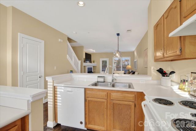 1049 Park West Drive, Charlotte, NC 28209