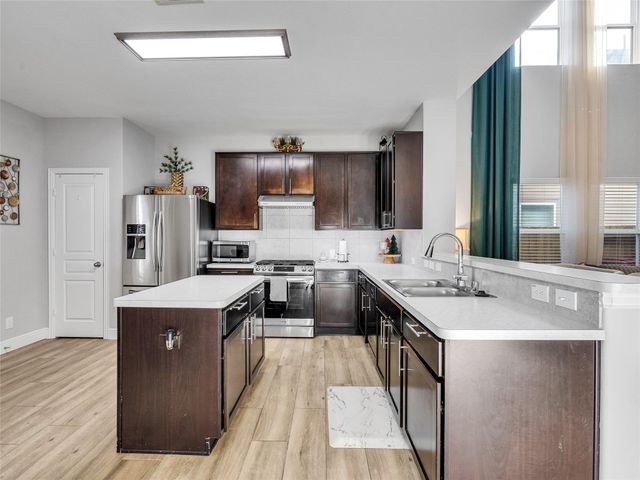 17514 Solly Oak Place, Humble, TX 77396