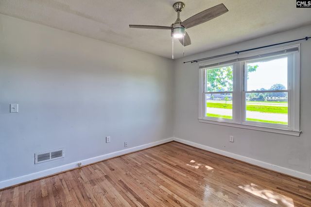 1846 Charleston Highway, Cayce, SC 29033