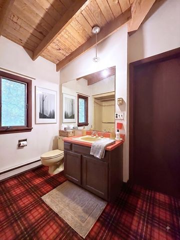 223 Boston Post Rd, Weston, MA 02493
